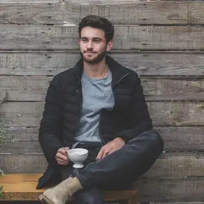 6686体育app钻石作者Claire