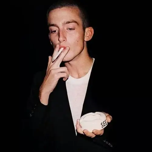 6686体育app高级作者Blake