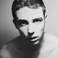 6686体育app首席作者Sofia