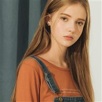 6686体育app铁牌作者Finian