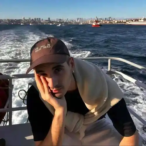 6686体育app官方作者Austin