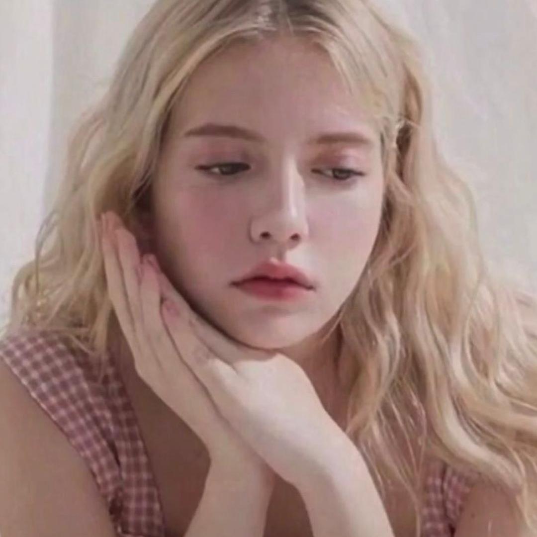 6686体育app铁牌作者Una